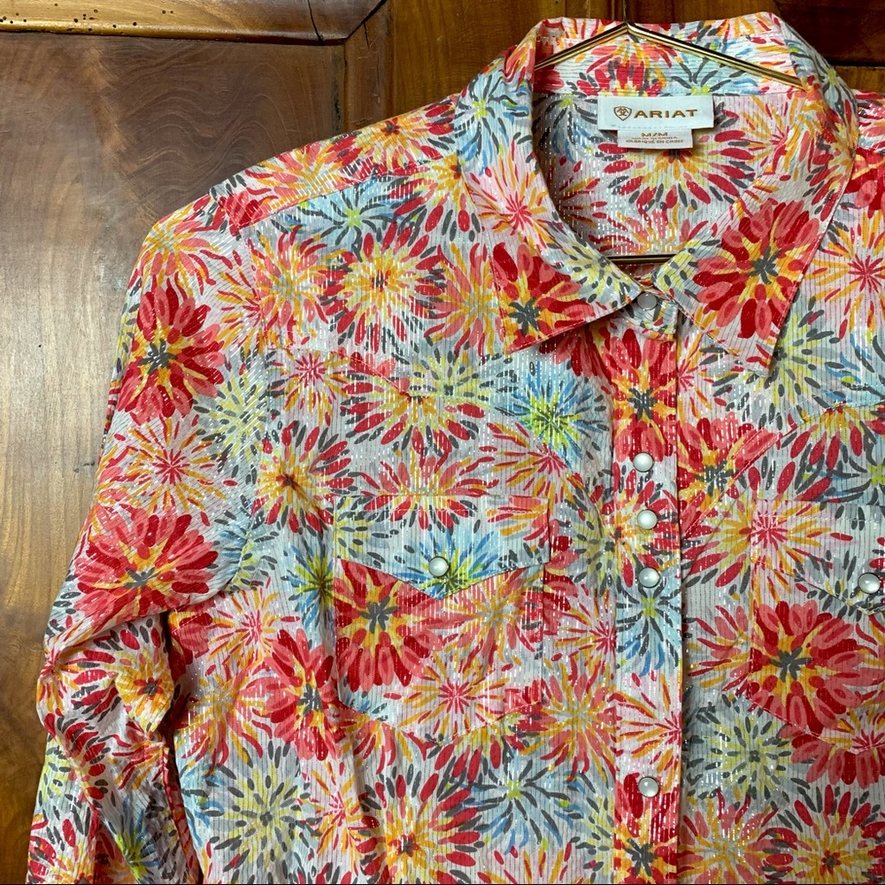 Ariat Button Down Silver String Floral Long Sleeve Top- Sz M